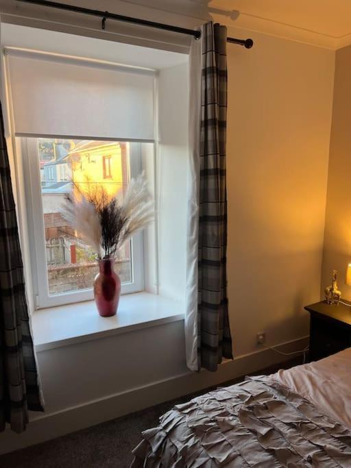 Newly Refurbished Flat - * Календер
