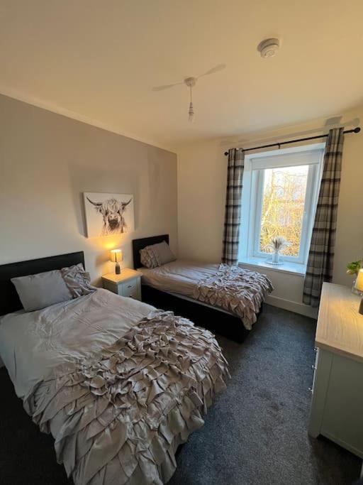 Newly Refurbished Flat - *